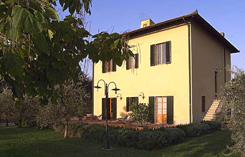 rooms, bed and breakfast with restaurant in Chianti